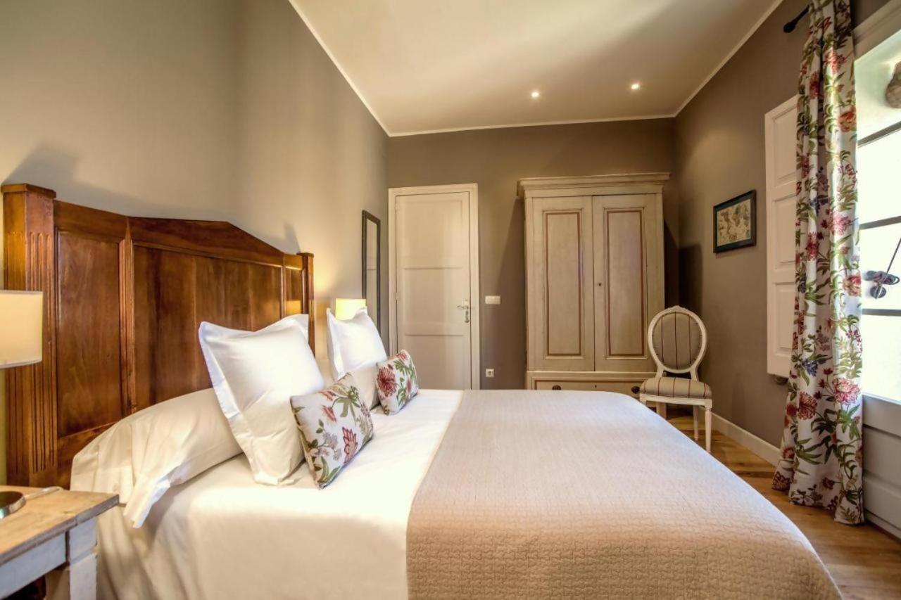 Lhort De Sant Cebria Bed & Breakfast Torroella de Fluvia Exterior photo